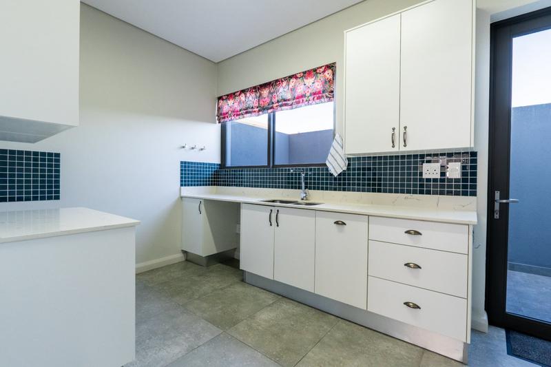 5 Bedroom Property for Sale in Pinnacle Point Golf Estate Western Cape